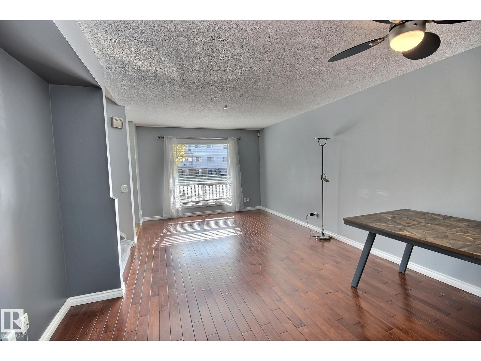 10520 108 AV NW