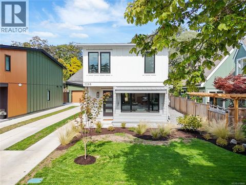 2268 Windsor Rd Oak Bay BC V8S3E1