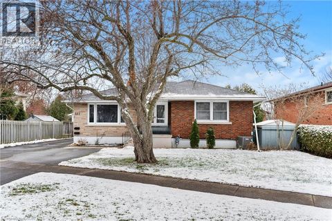 557 LAKE Street St. Catharines ON L2N4J1