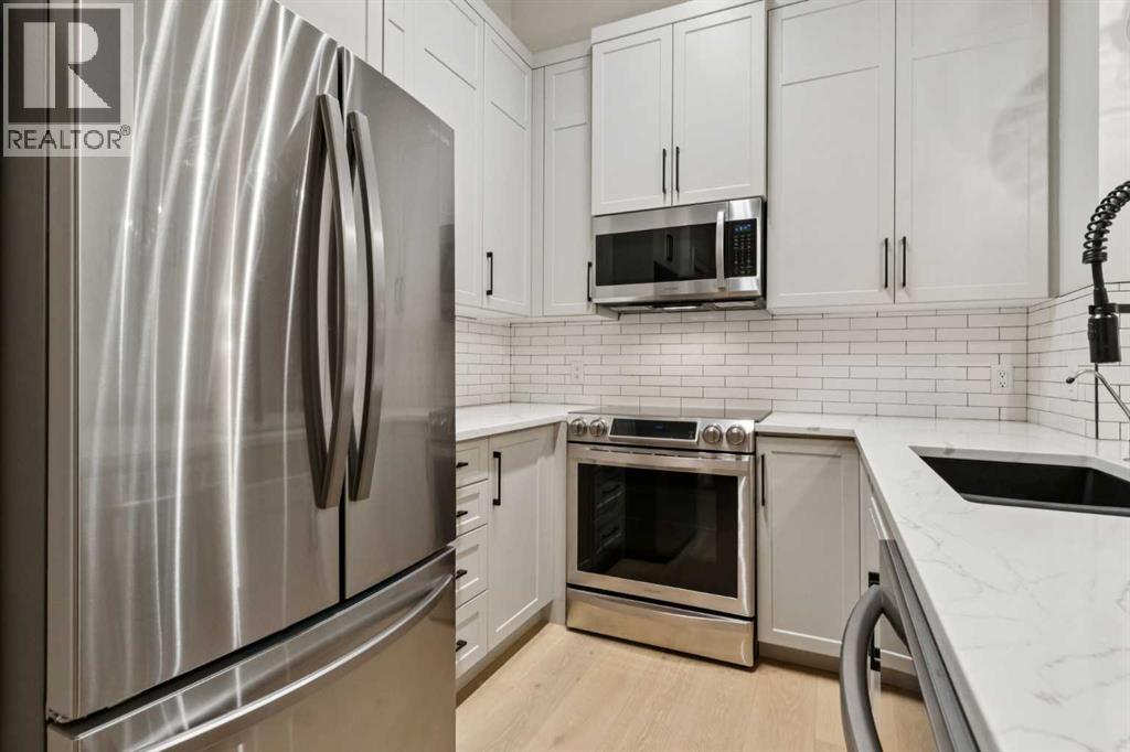 207, 881 15 Avenue SW