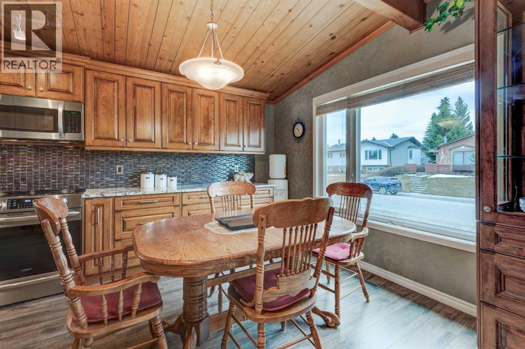 1032 Cantabrian Drive SW