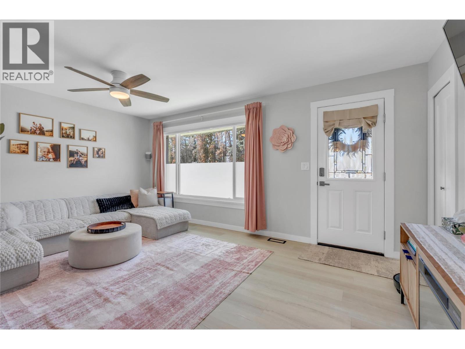 13807 Spencer Avenue