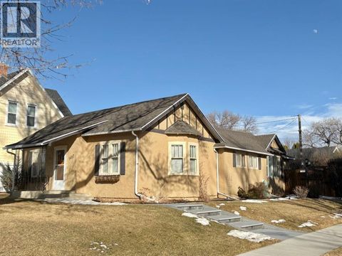 1407 4 Avenue S Lethbridge AB T1J0R6