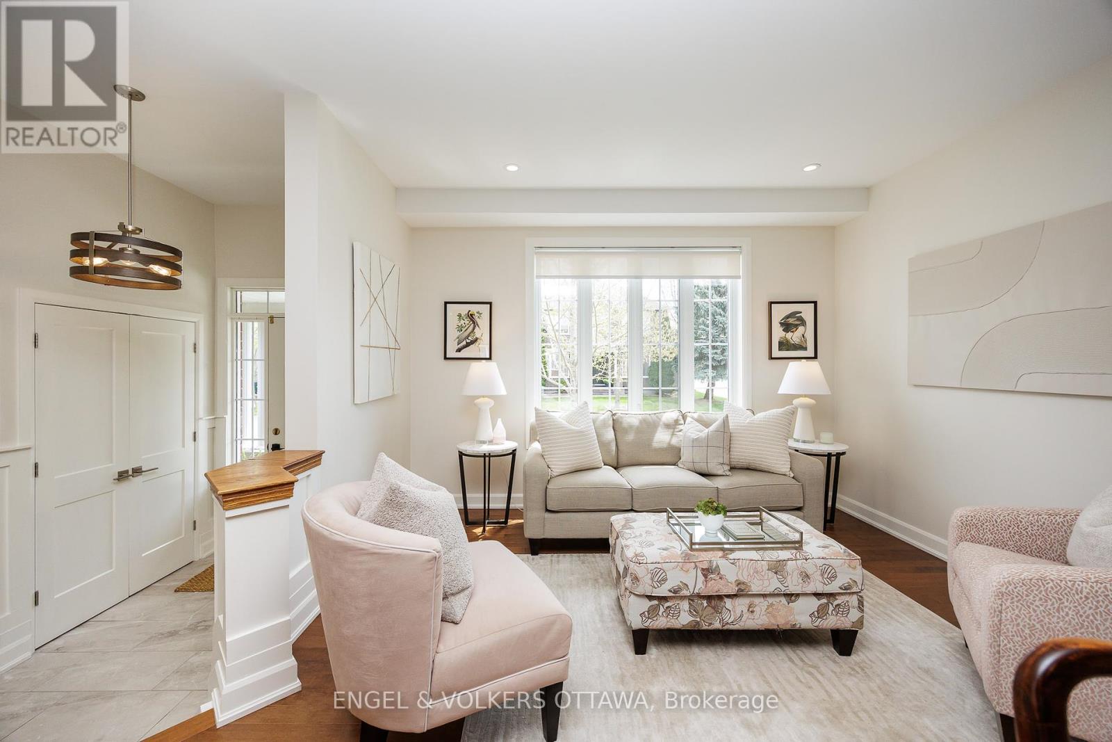 14 ROSSAN STREET