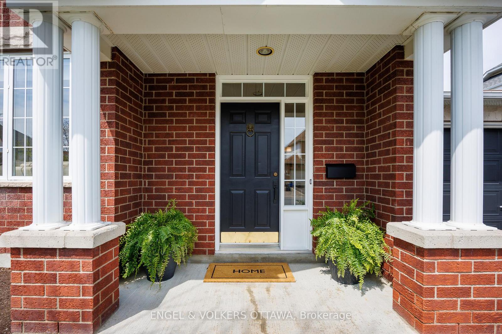 14 ROSSAN STREET