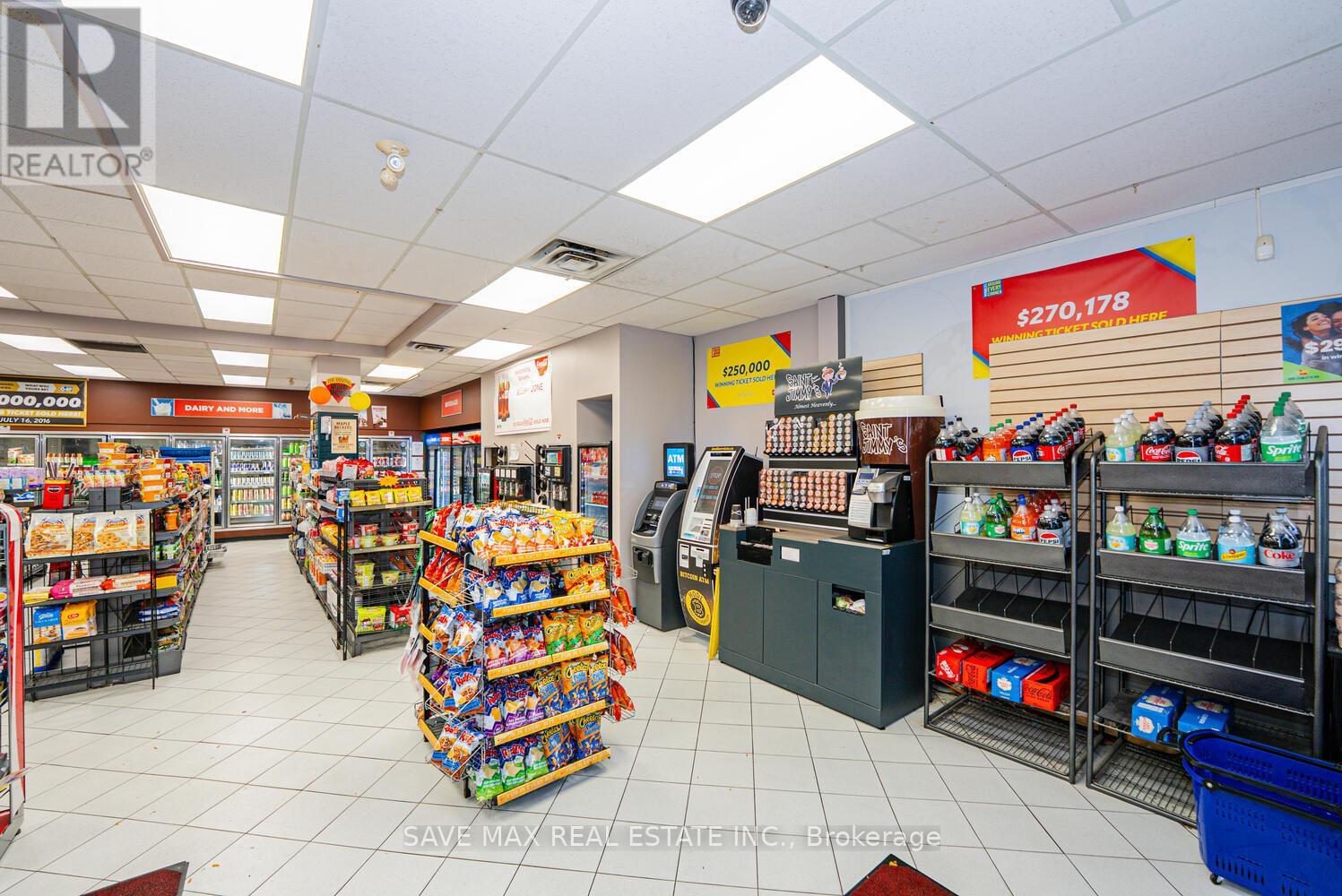 8 - 9505 KEELE STREET