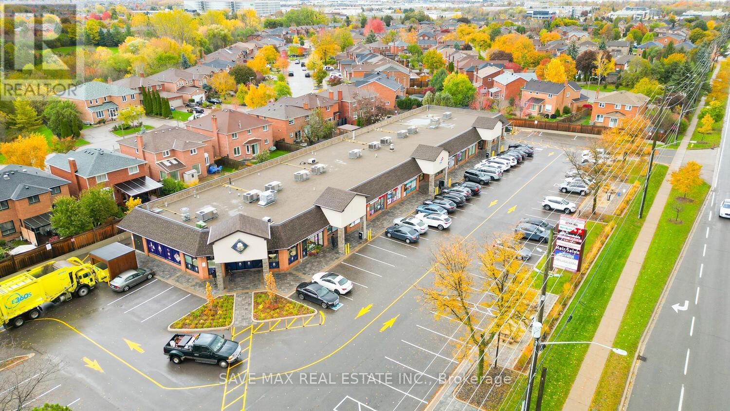 8 - 9505 KEELE STREET