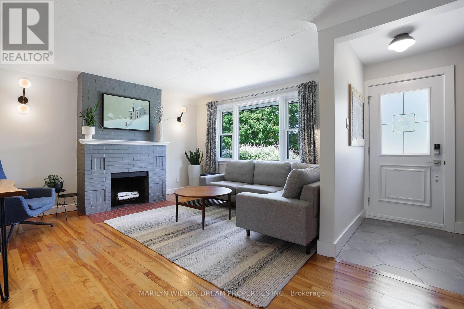 156 DAHLIA AVENUE