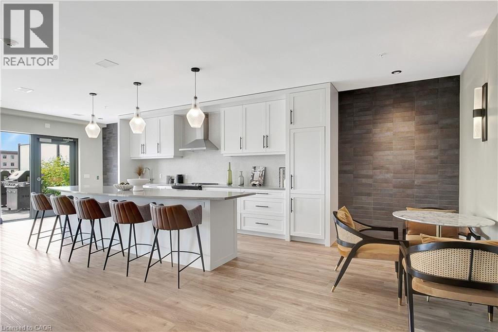 15 GLEBE Street Unit# 1206