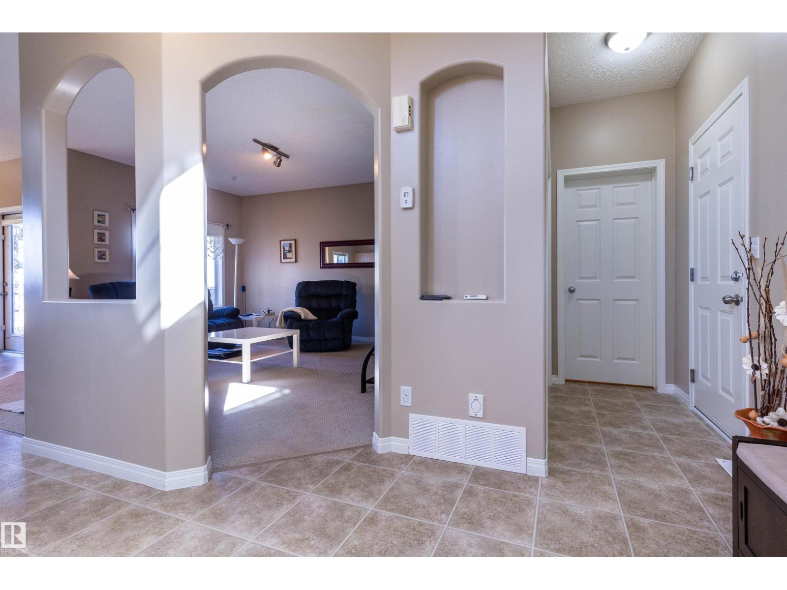 18 GRAYRIDGE BA