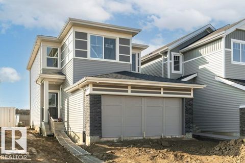 2357 EGRET WY NW Edmonton AB T6M3G8