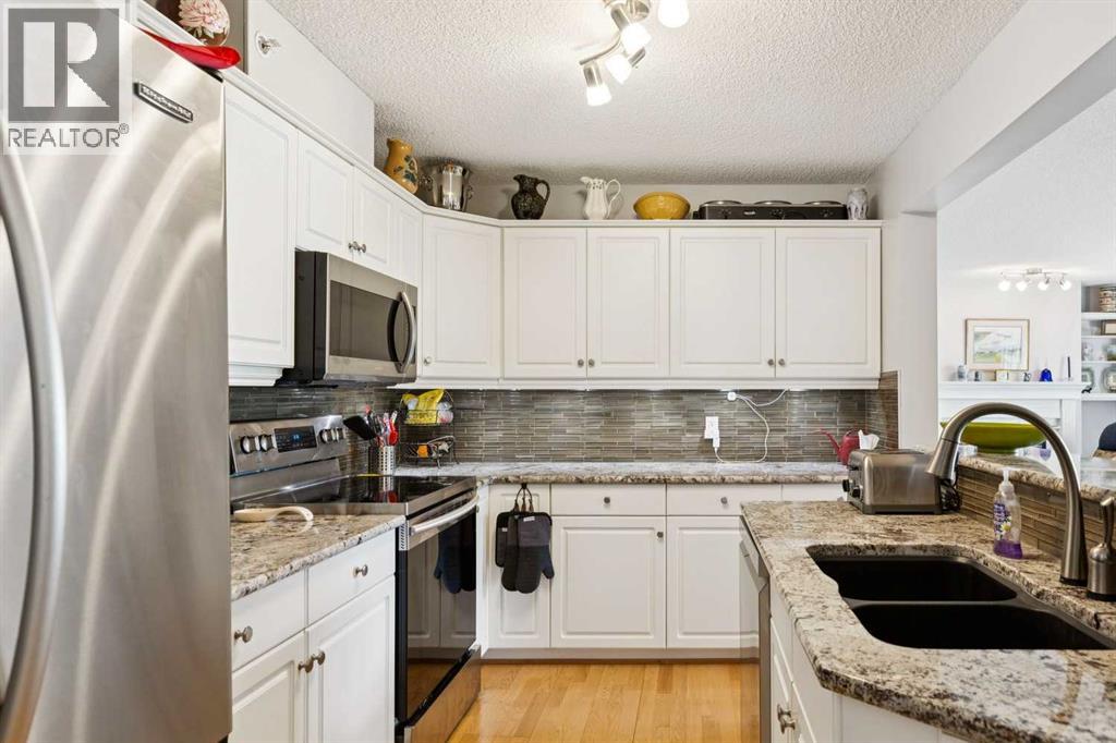 306, 2144 Paliswood Road SW