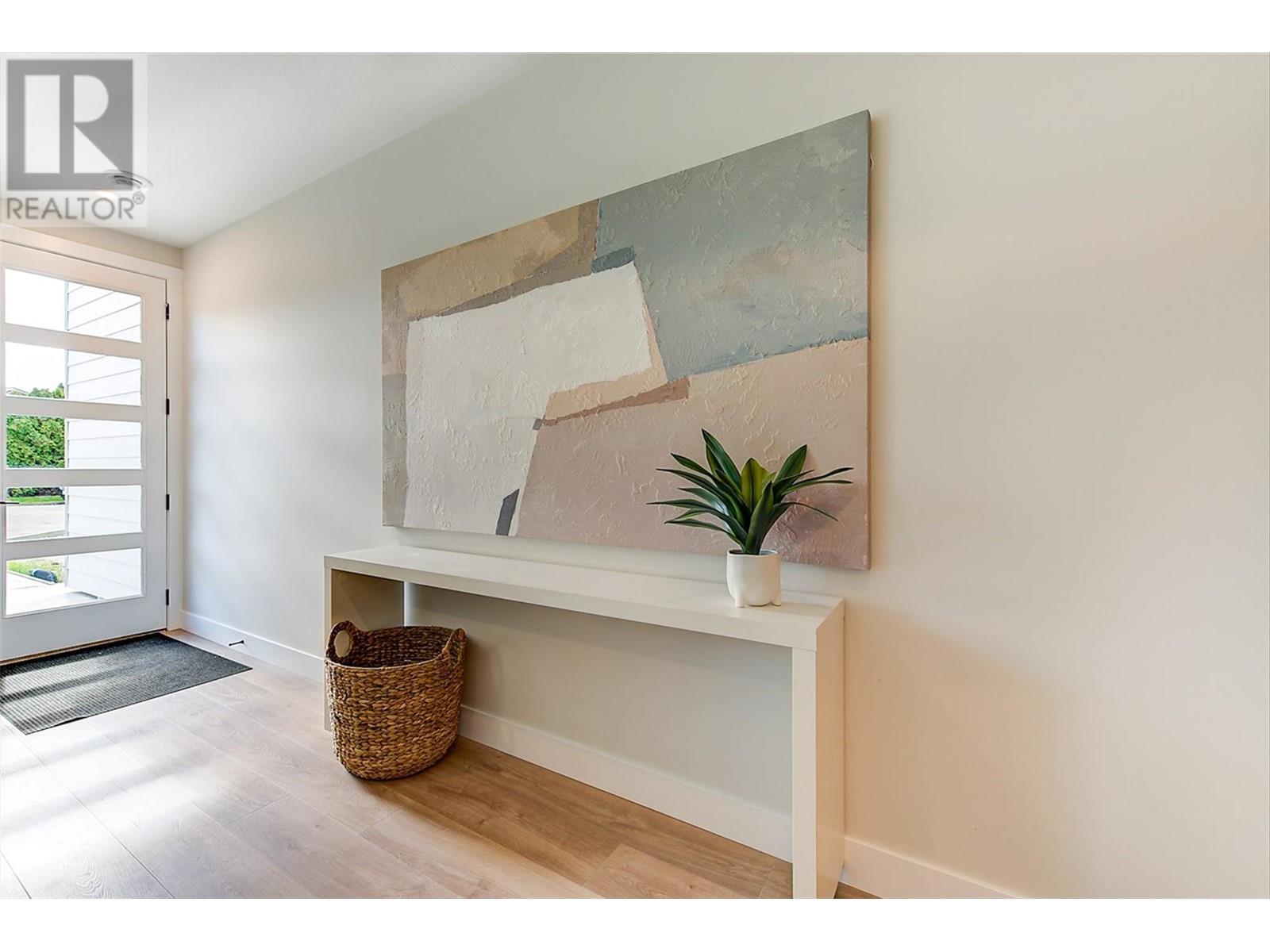 732 Coopland Crescent Unit# 1 - 4
