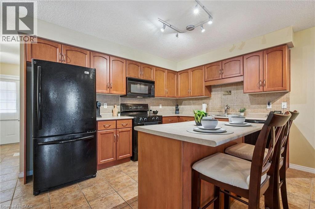 210 DAWN Avenue Unit# 38