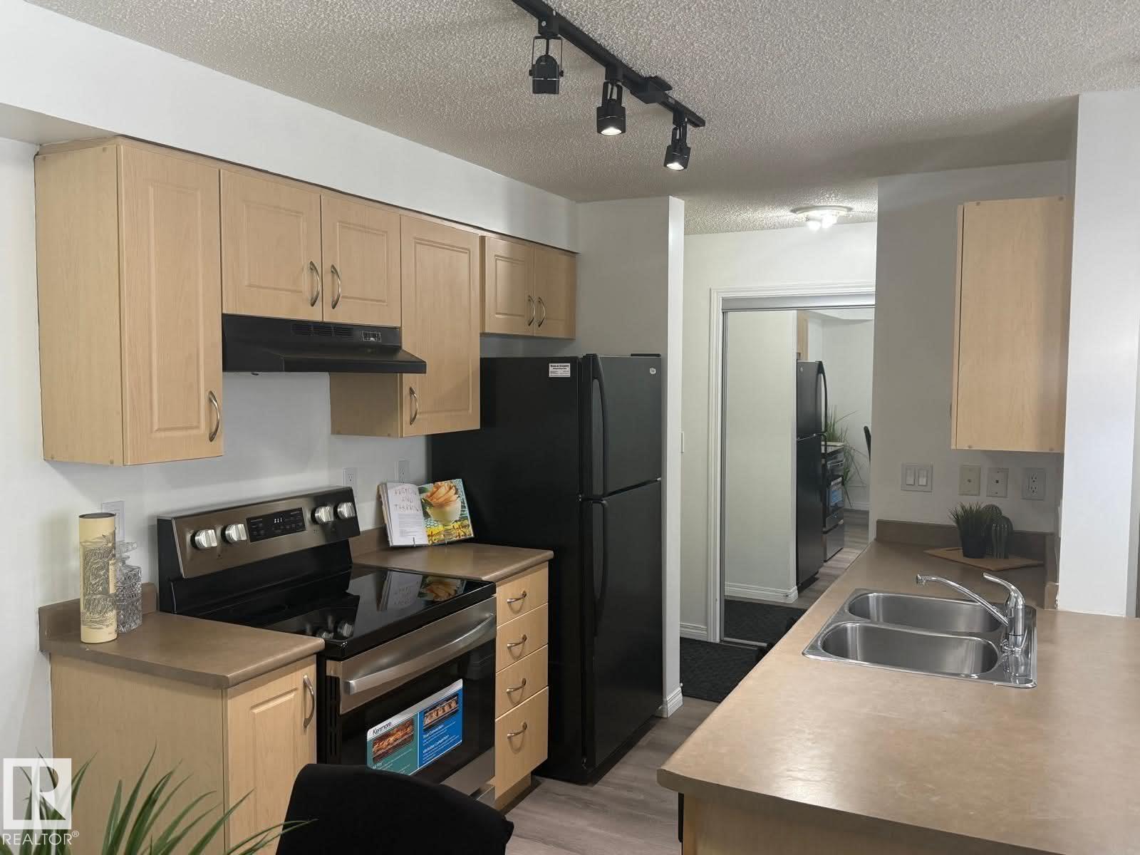 #208 13907 136 ST NW