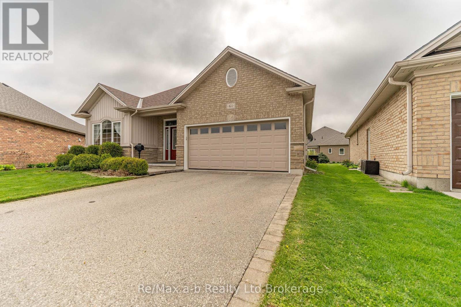 61 JONES CRESCENT