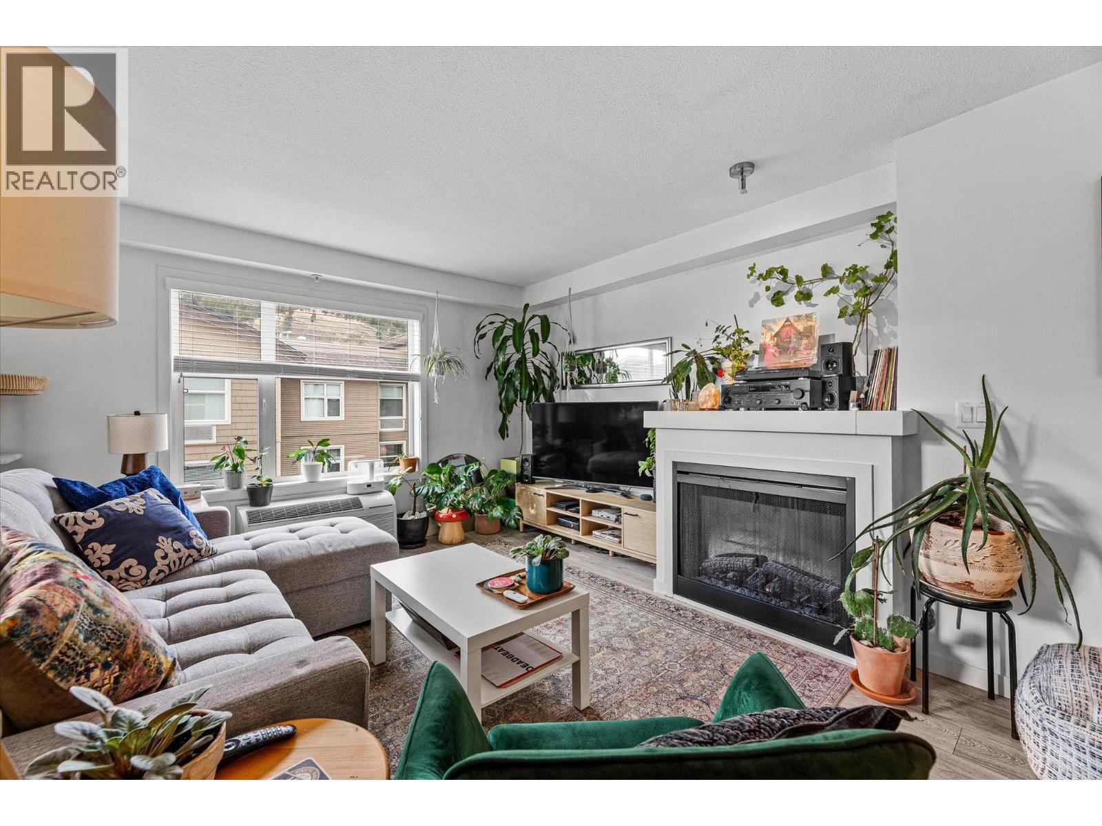 539 Yates Road Unit# 403