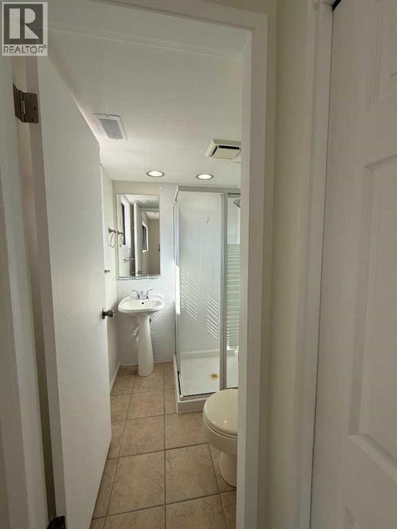 209, 2207 8 Avenue S