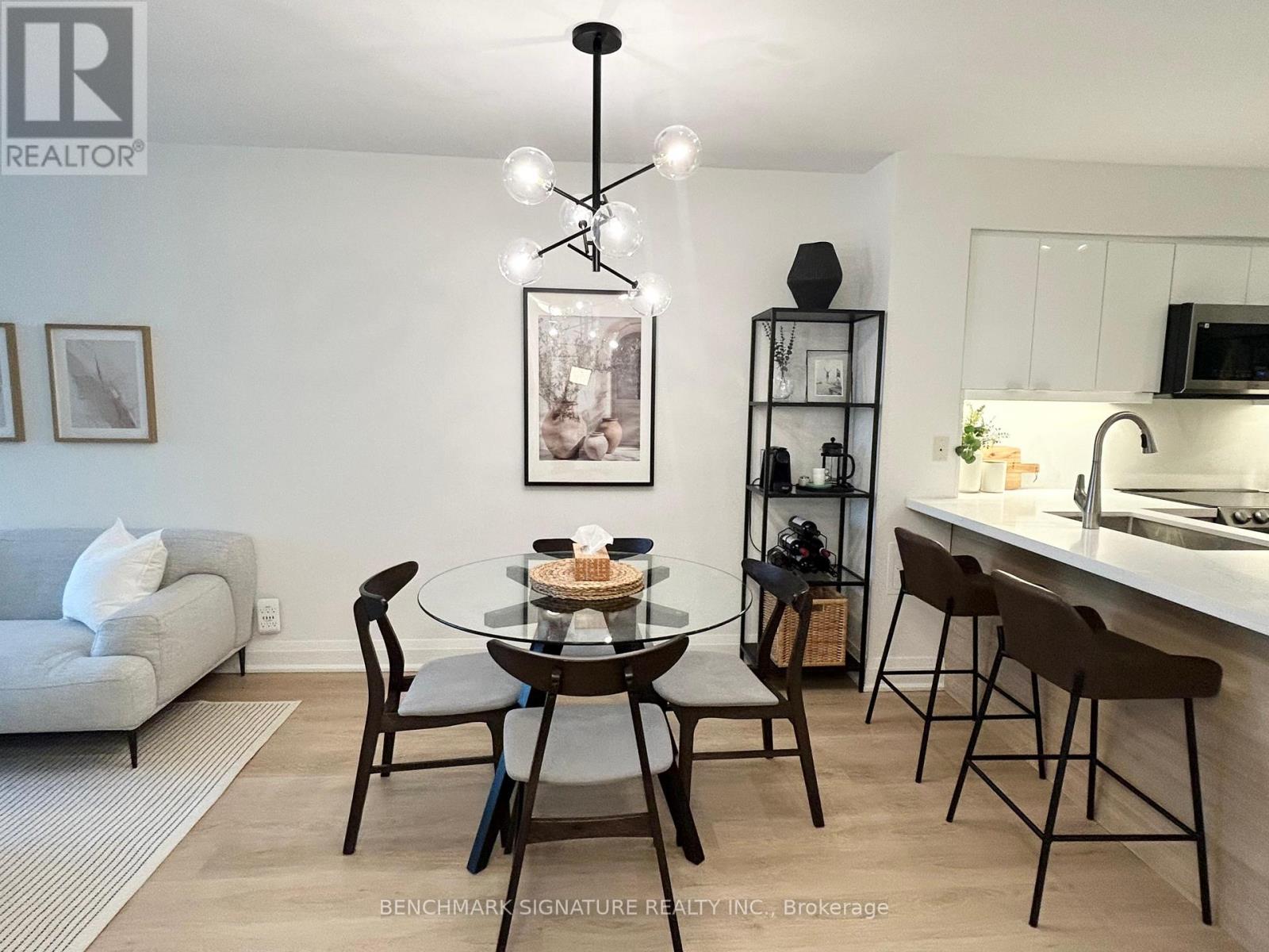 811 - 30 CLEGG RD ROAD