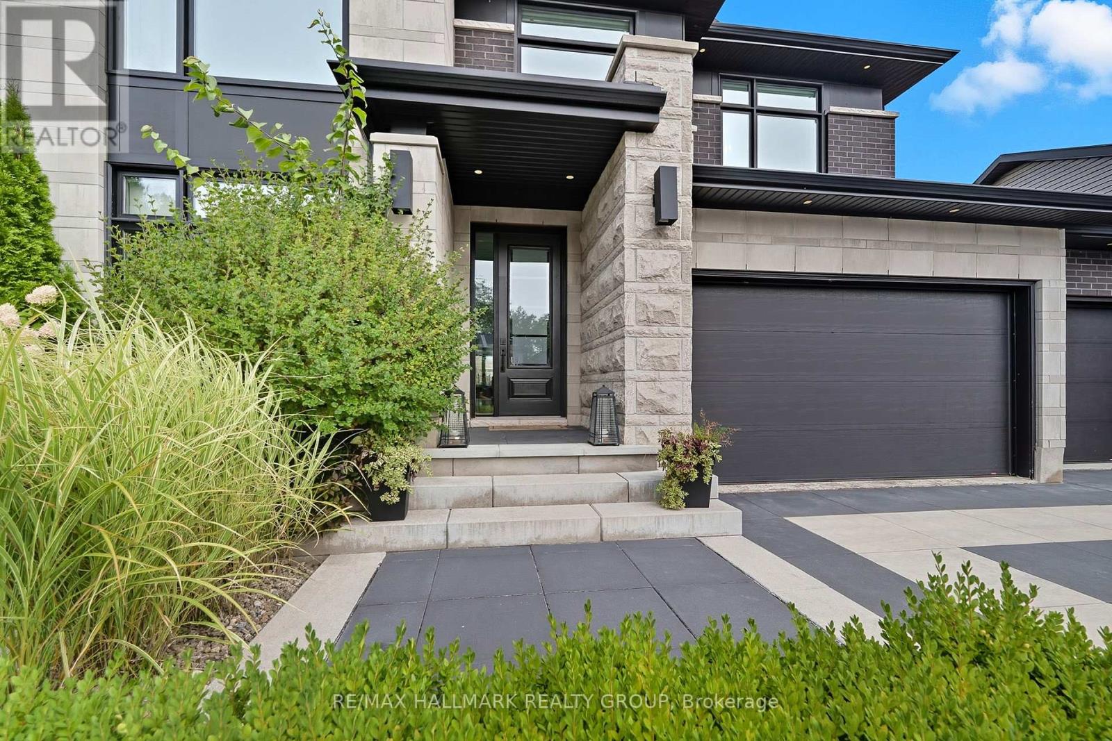 120 DES TOURNESOLS COURT