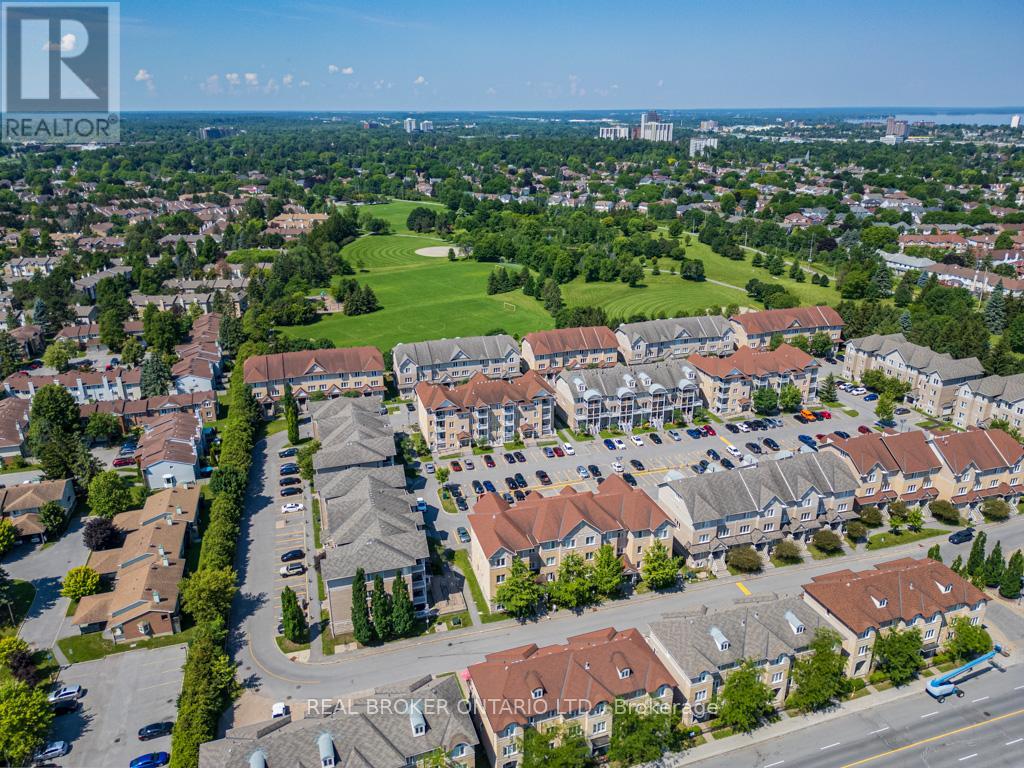 2 - 176 PASEO PRIVATE