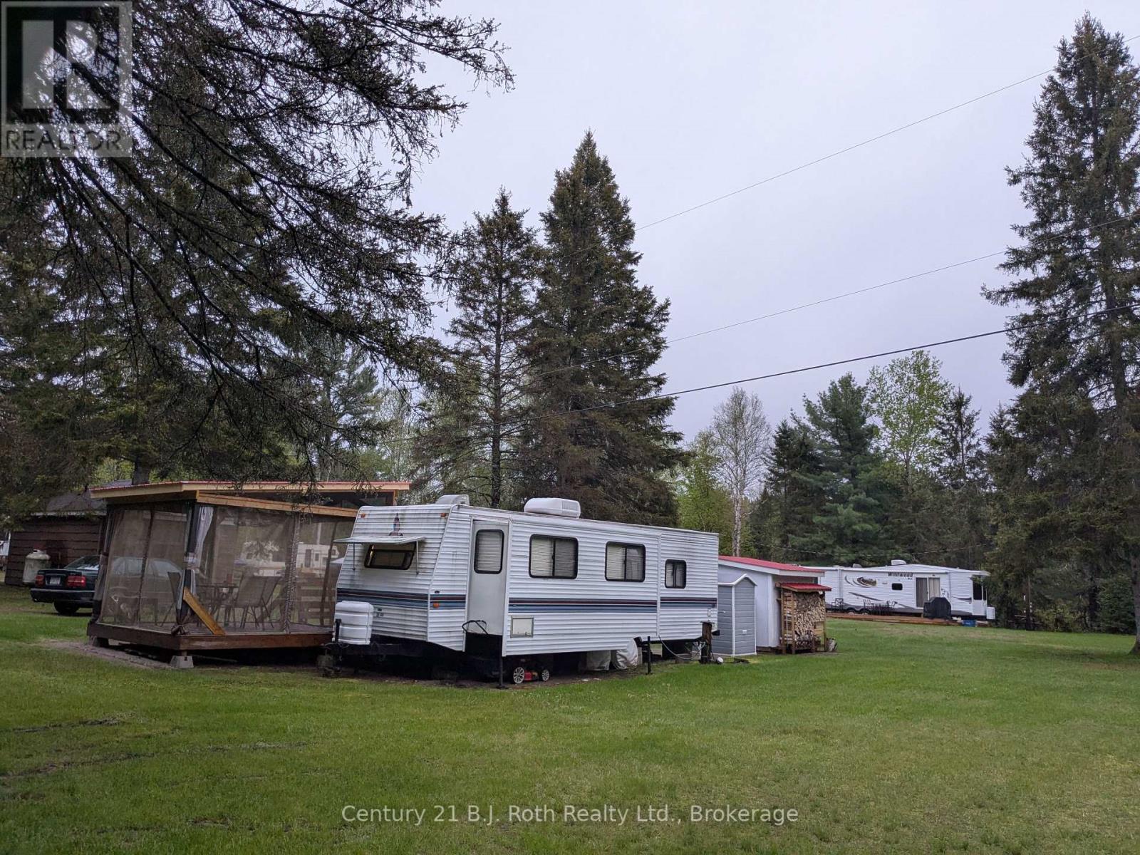 836 LAKE NIPISSING ROAD