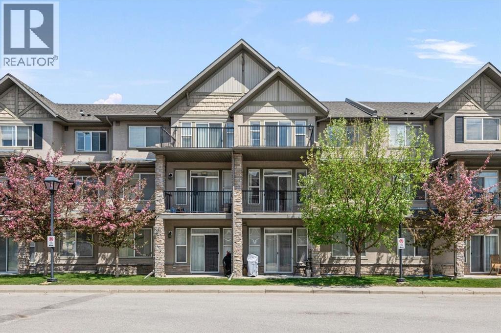 1210, 211 Aspen Stone Boulevard SW