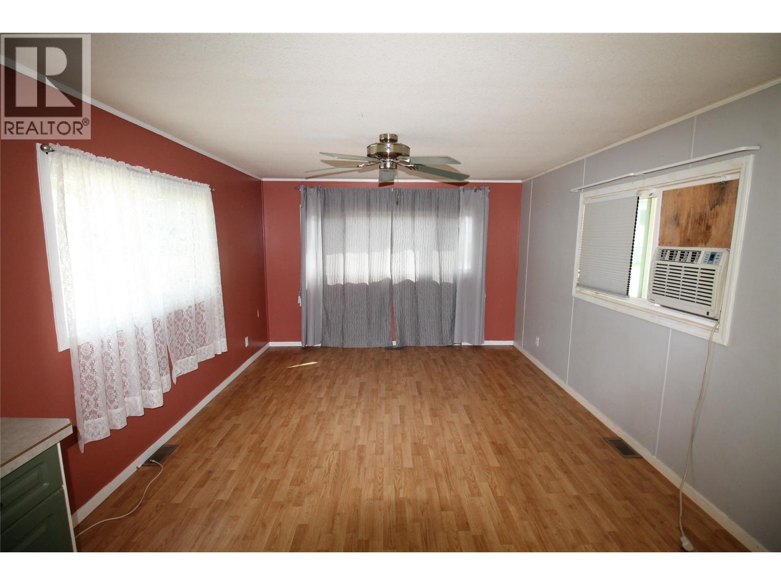 4505 Mclean Creek Road Unit# F18