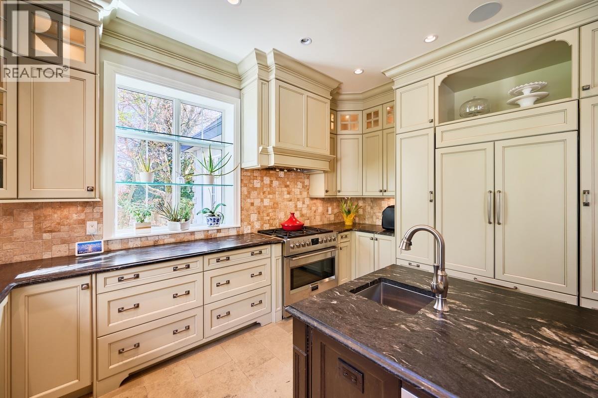 1373 GLENBROOK STREET