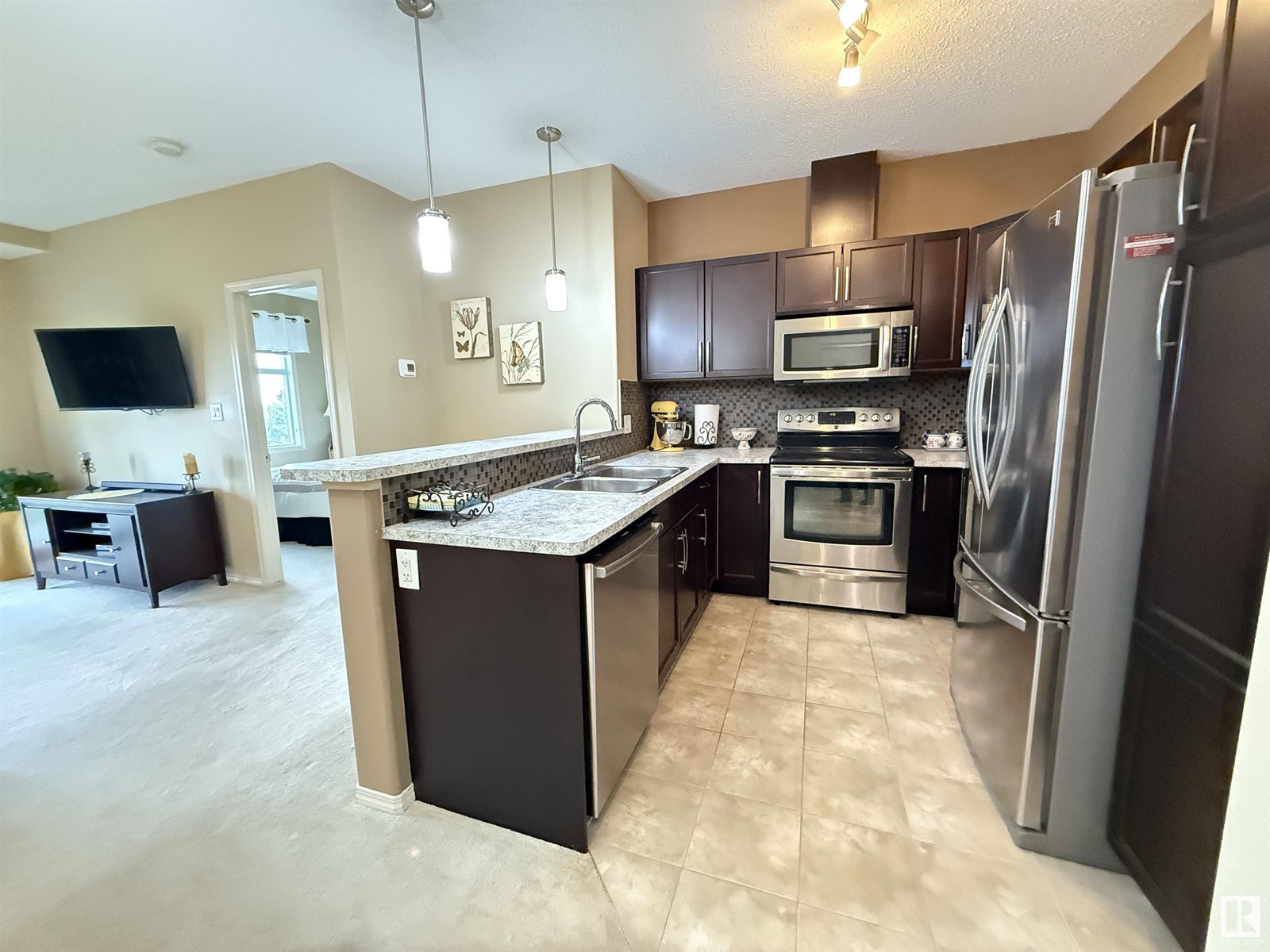 #341 7825 71 ST NW