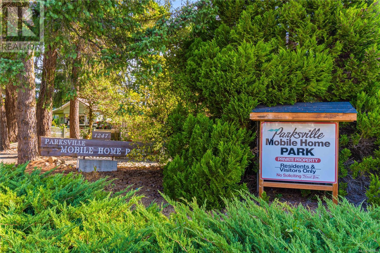 31 1247 Arbutus Rd