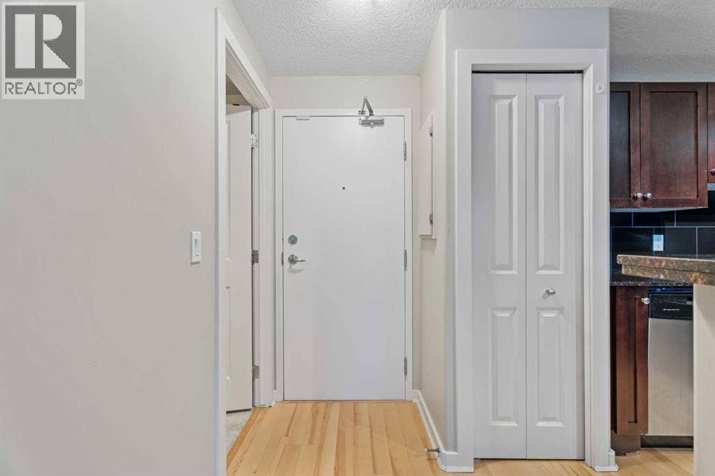 404, 728 3 Avenue NW