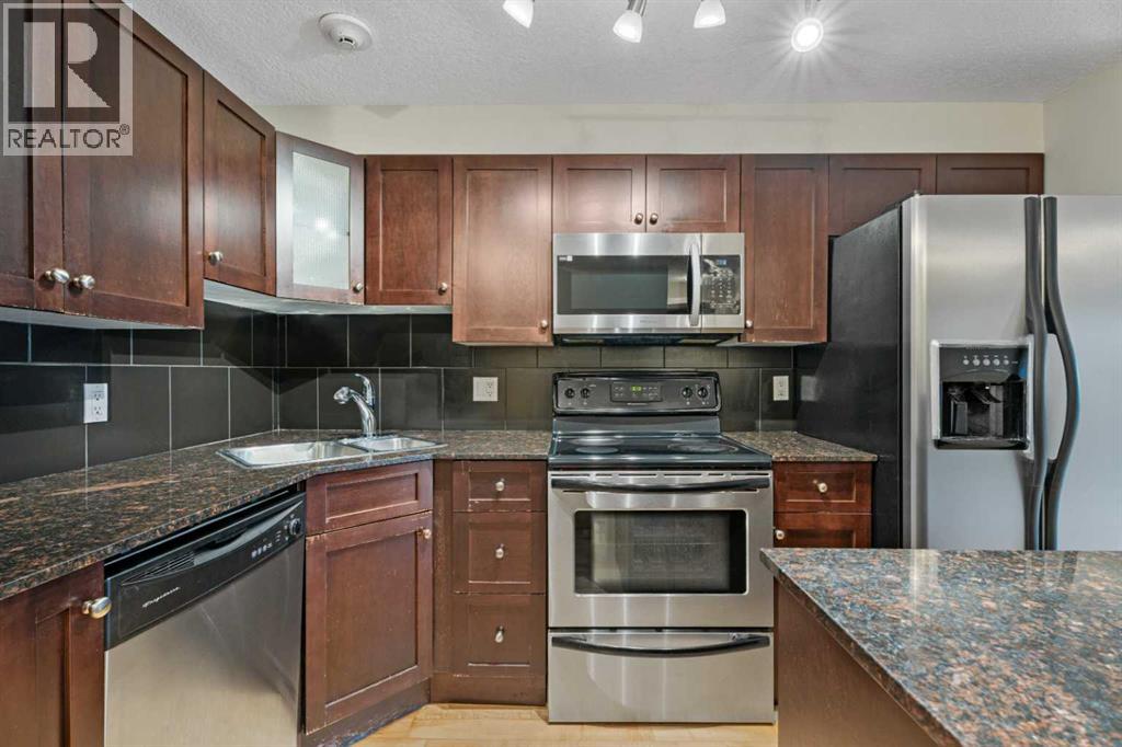 404, 728 3 Avenue NW