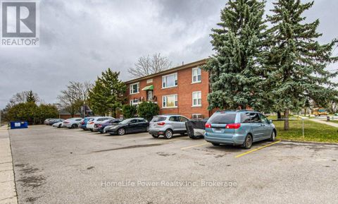 15 FLORAL CRESCENT Kitchener ON N2G3B3