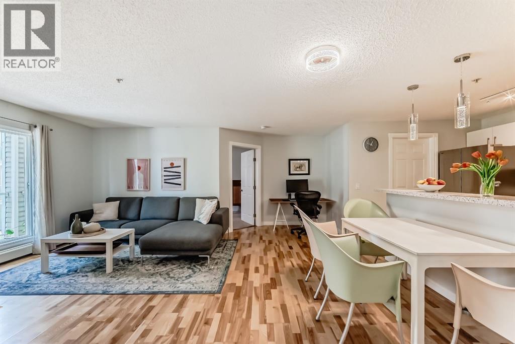 212, 290 Shawville Way SE