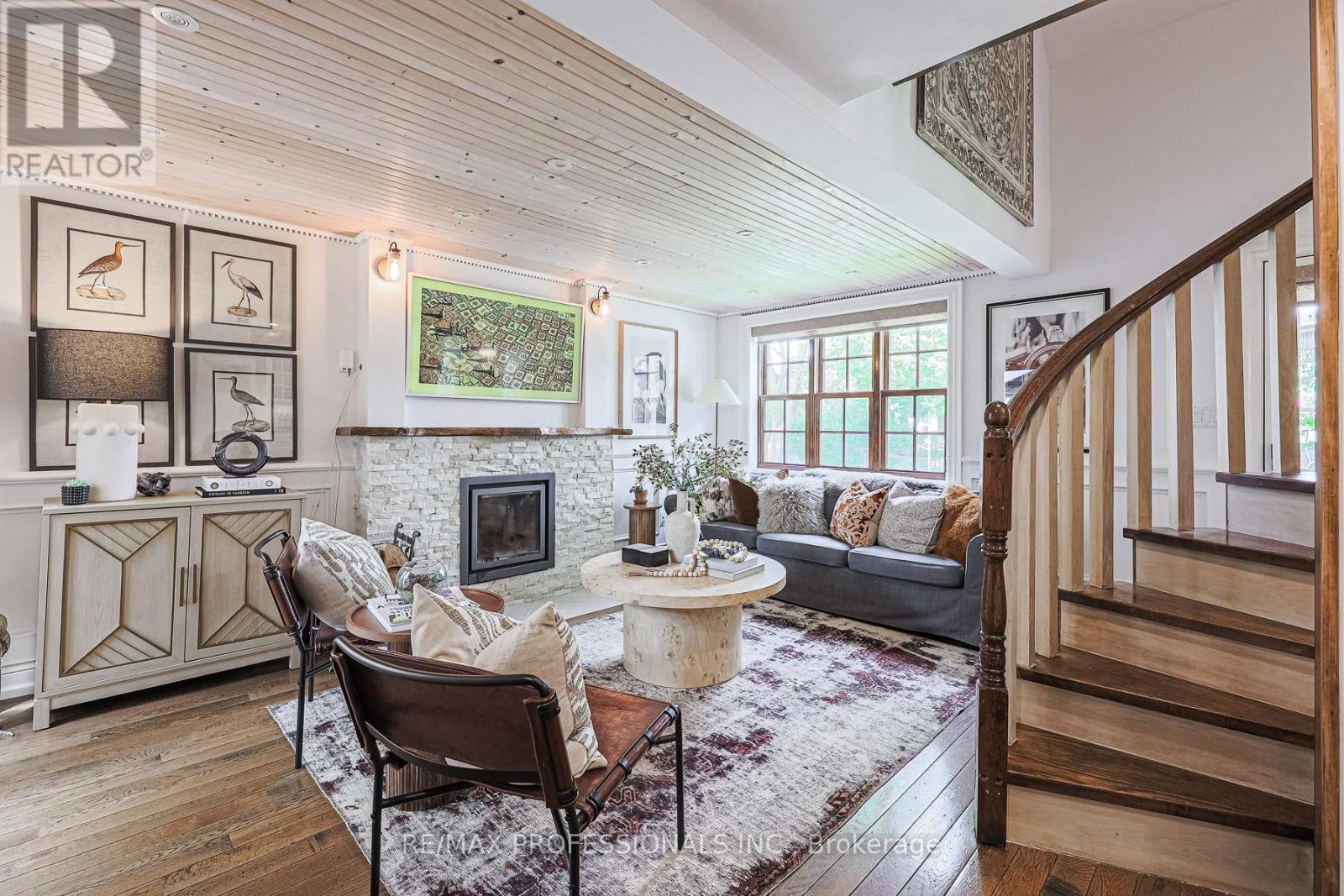 36 LAKE SHORE DRIVE