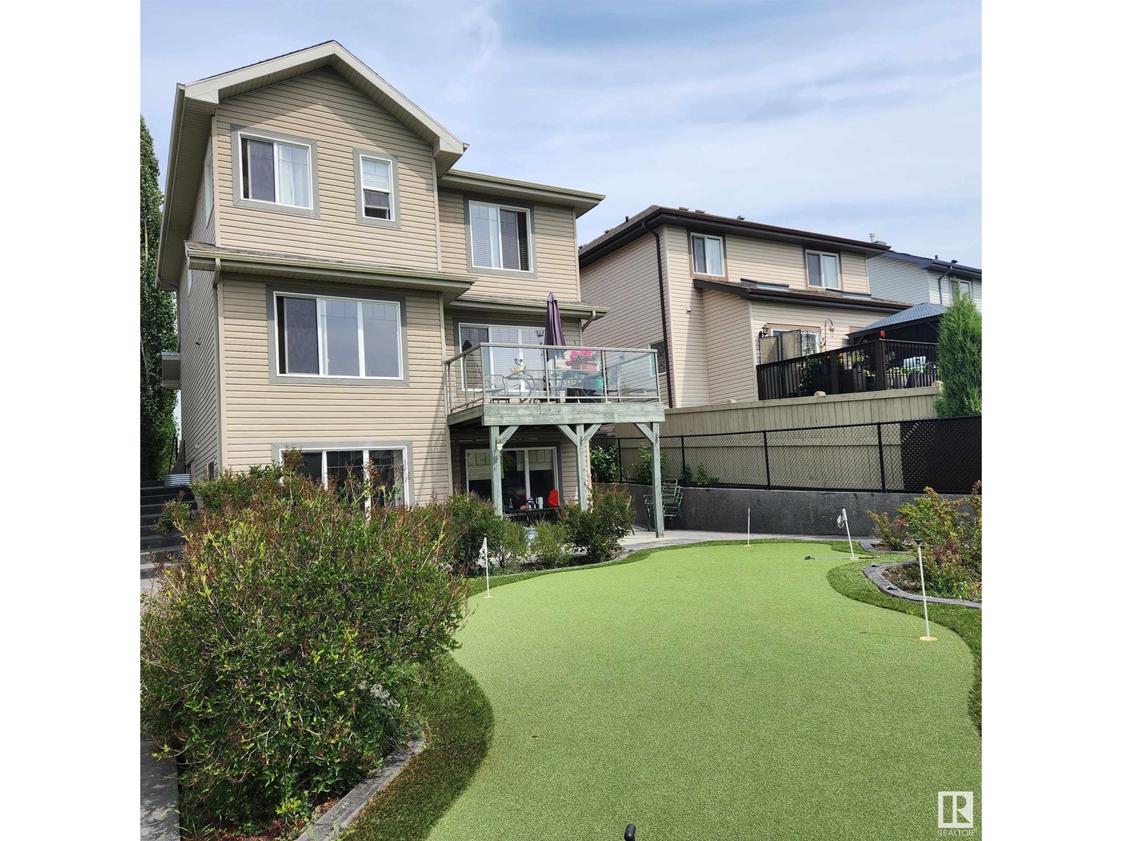 6231 4 AV SW SW