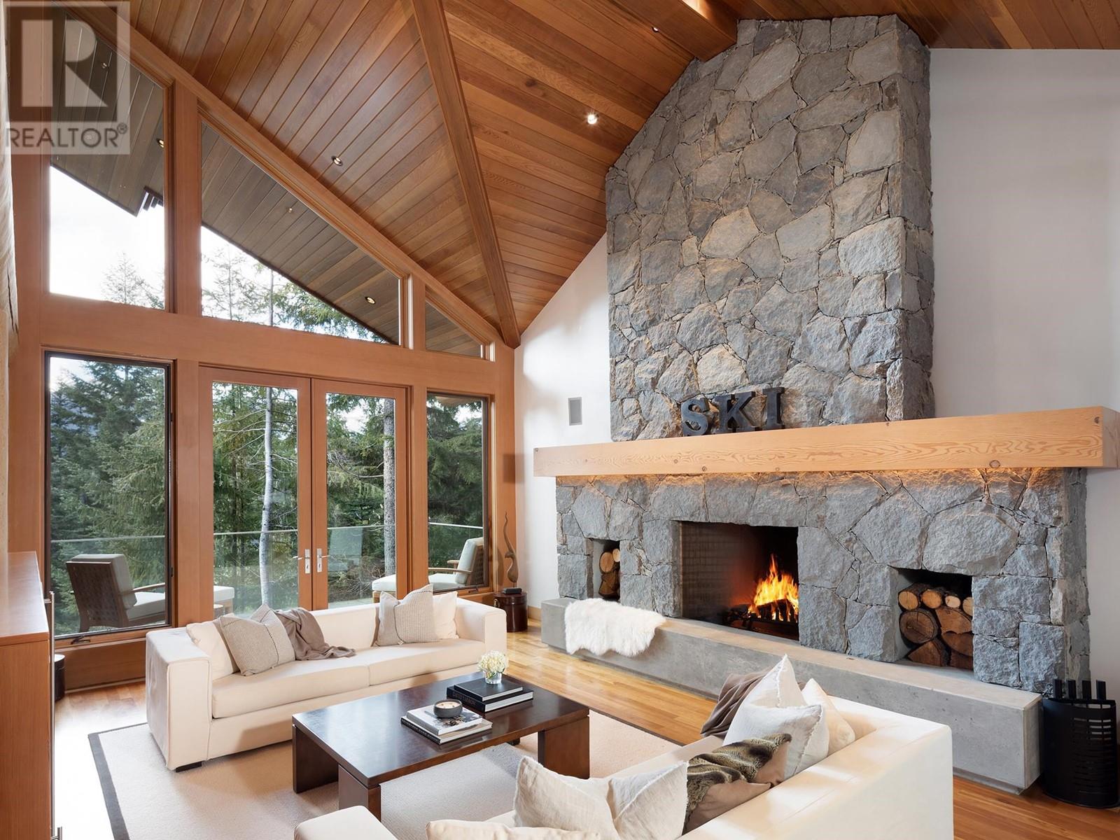 4673 BLACKCOMB WAY