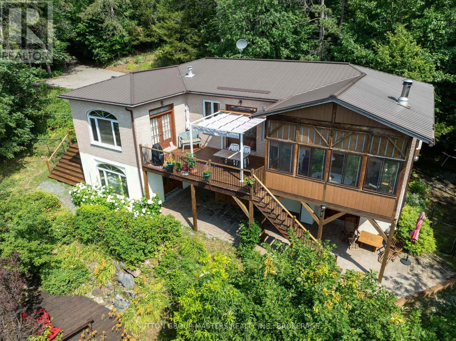 715 NORTH SHORE ROAD