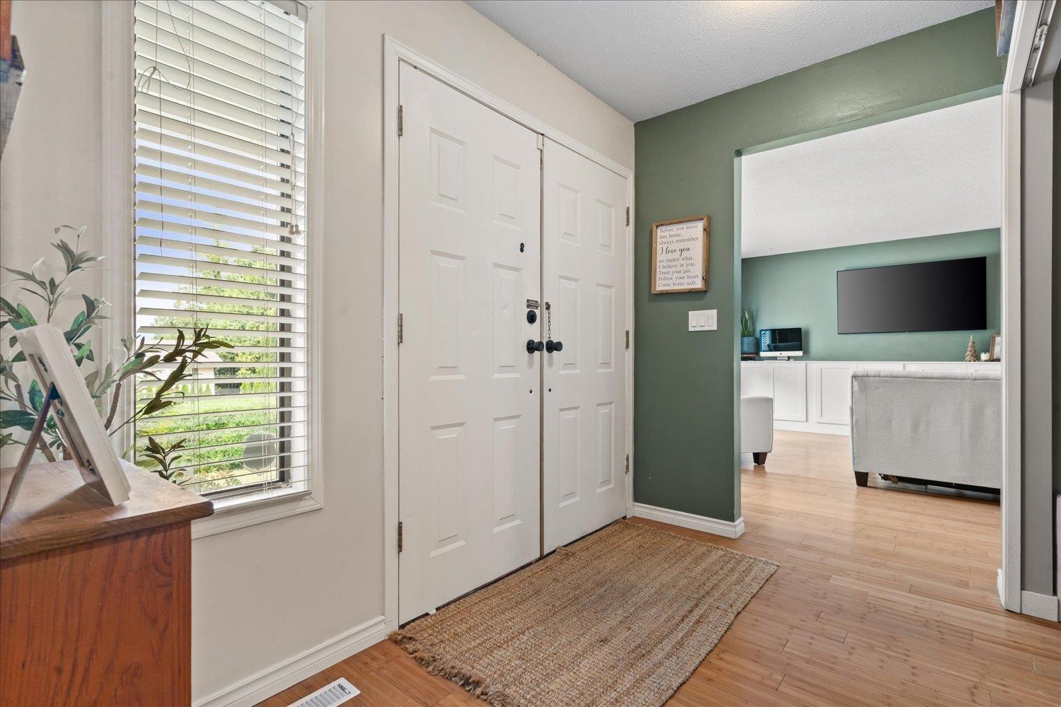 47500 SWALLOW CRESCENT|Little Mountain