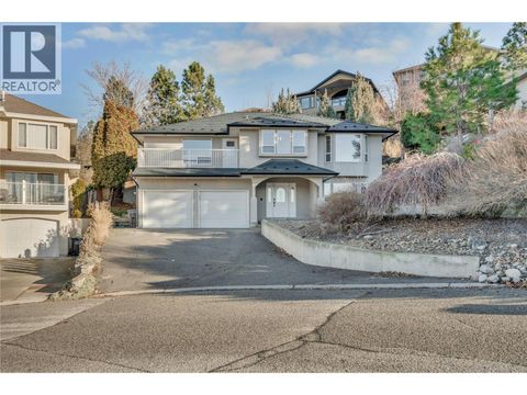 130 Williamson Place Penticton BC V2A8N1