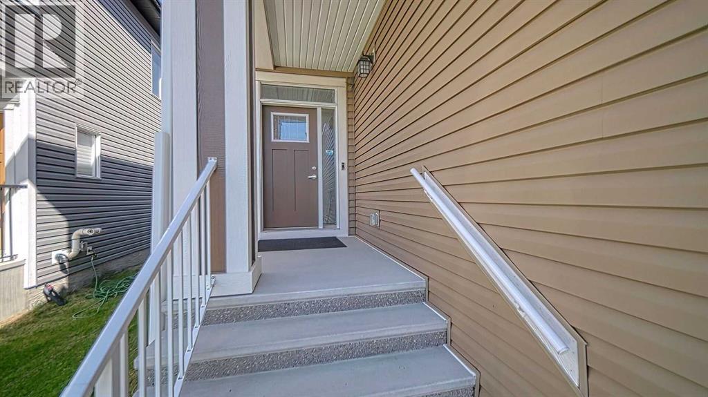 189 Carringsby Way NW