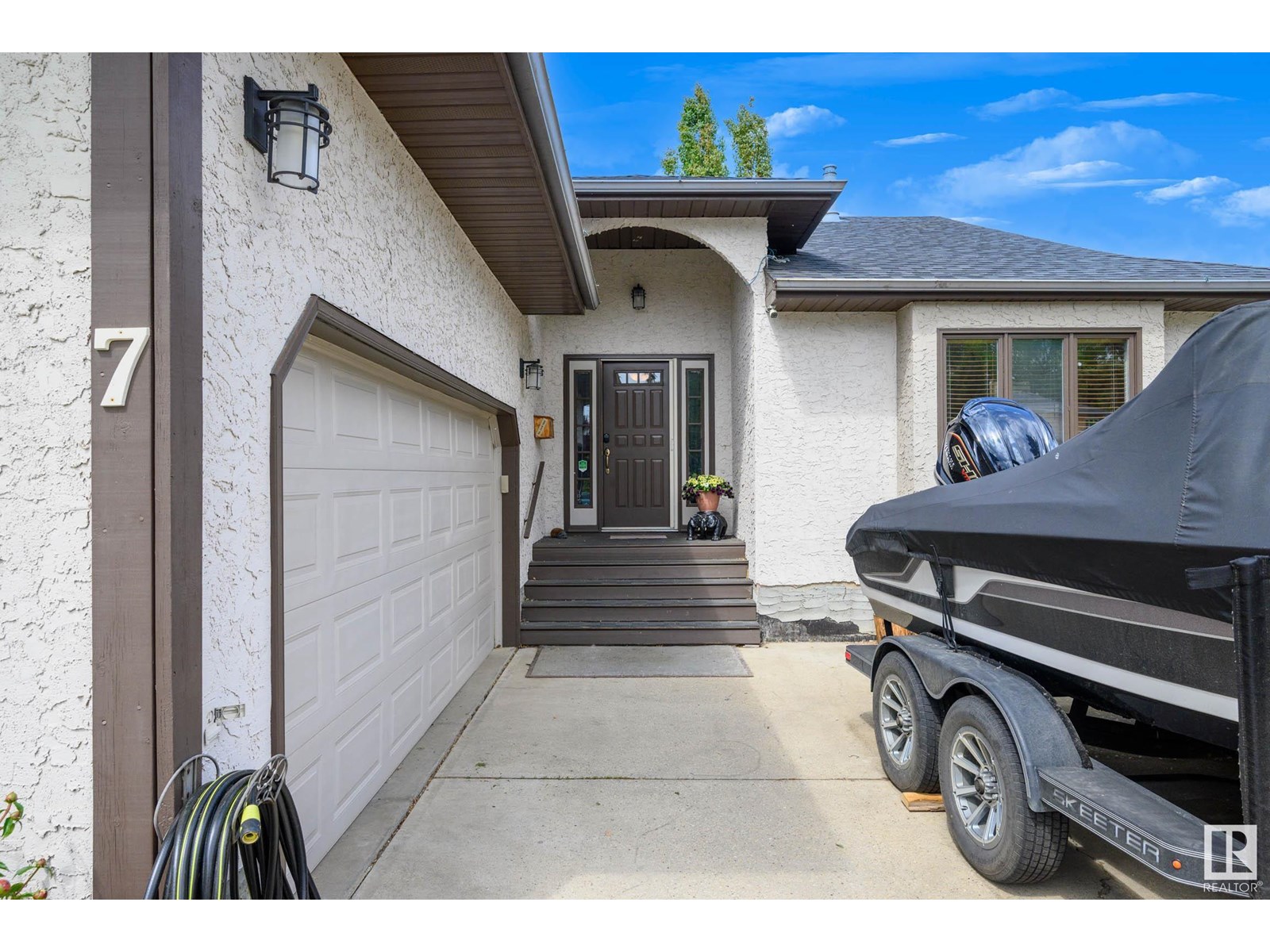 7 FIELDSTONE CV