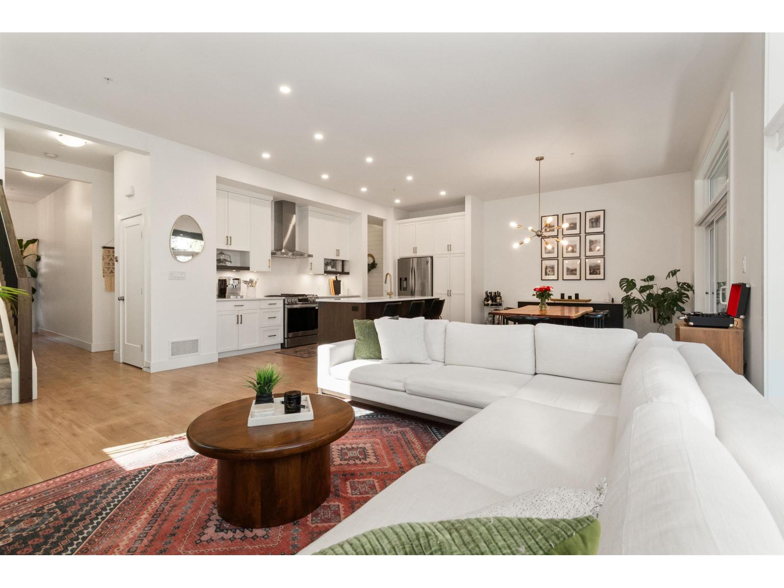 B 50249 LUNA PLACE|Eastern Hillsides