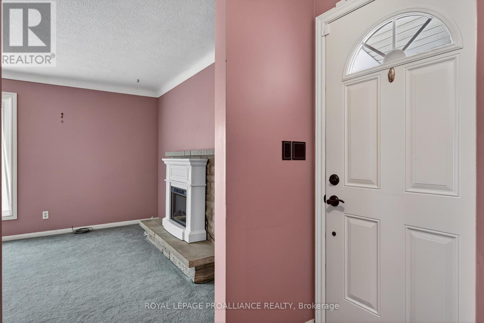 9 WINTERS COURT