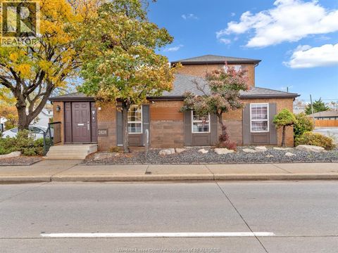 2828 HOWARD AVENUE Windsor ON N8X3Y3