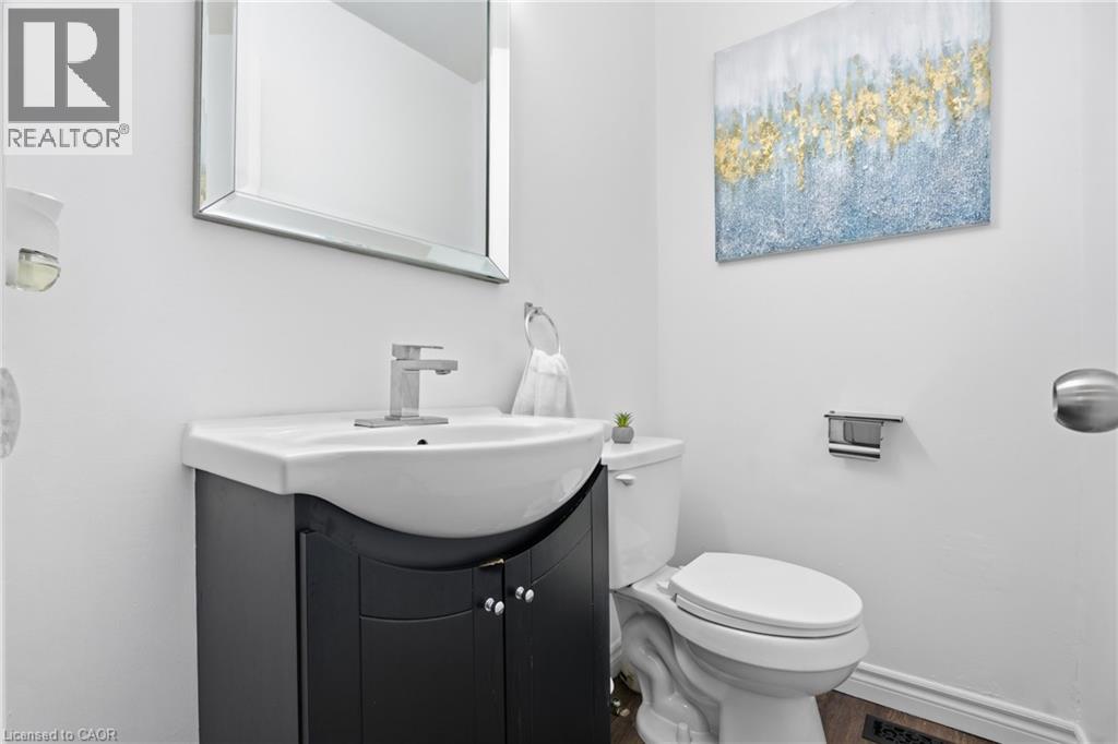 423 WESTWOOD Drive Unit# 44