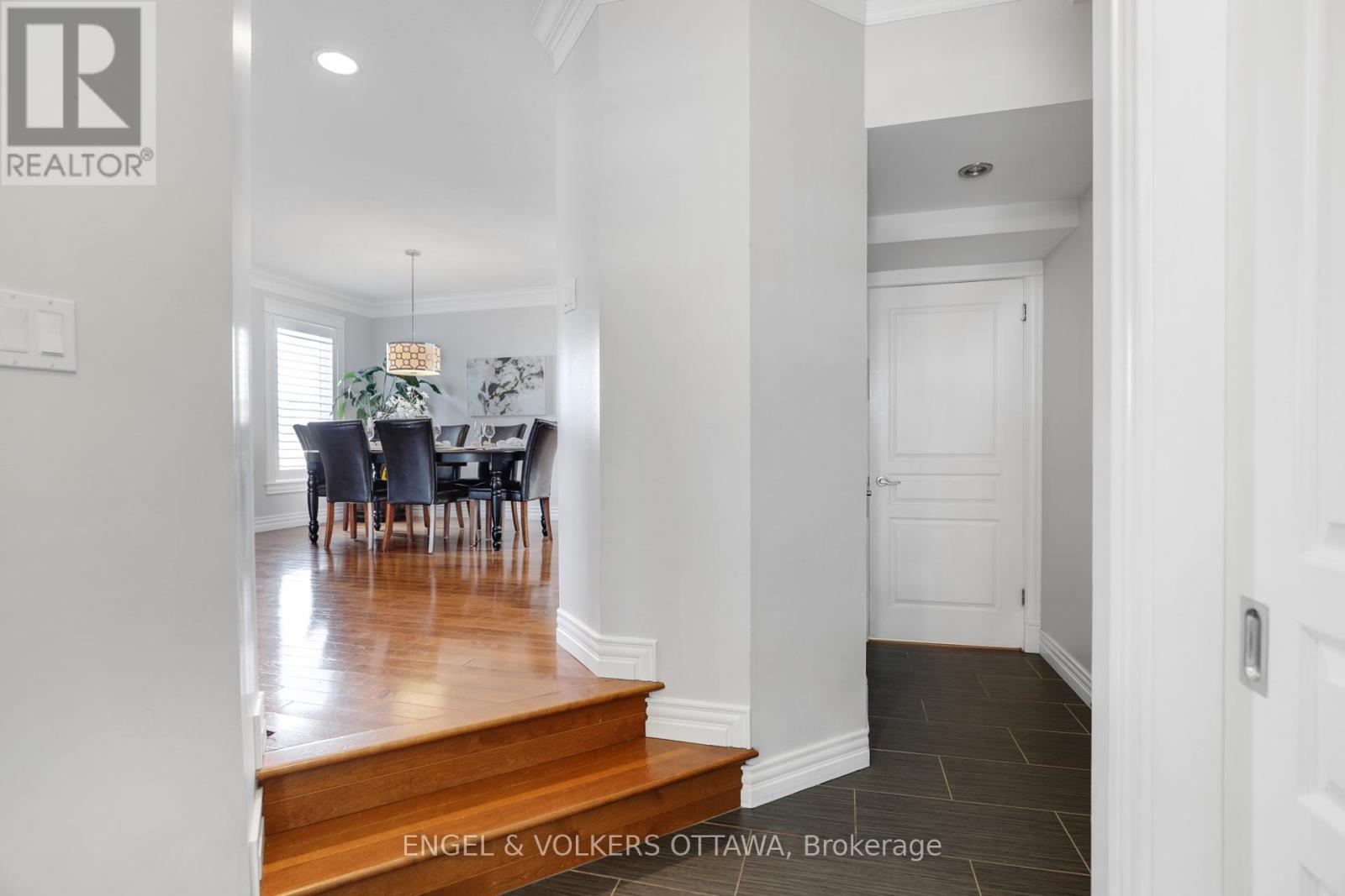 83 SCAMPTON DRIVE