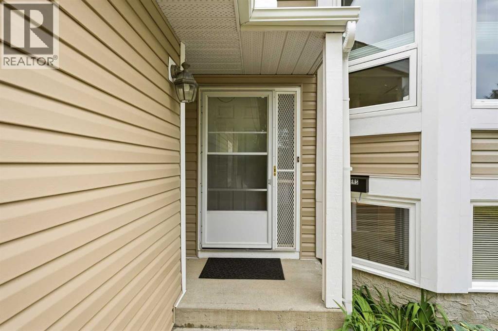 5 Sandpiper Gate NW