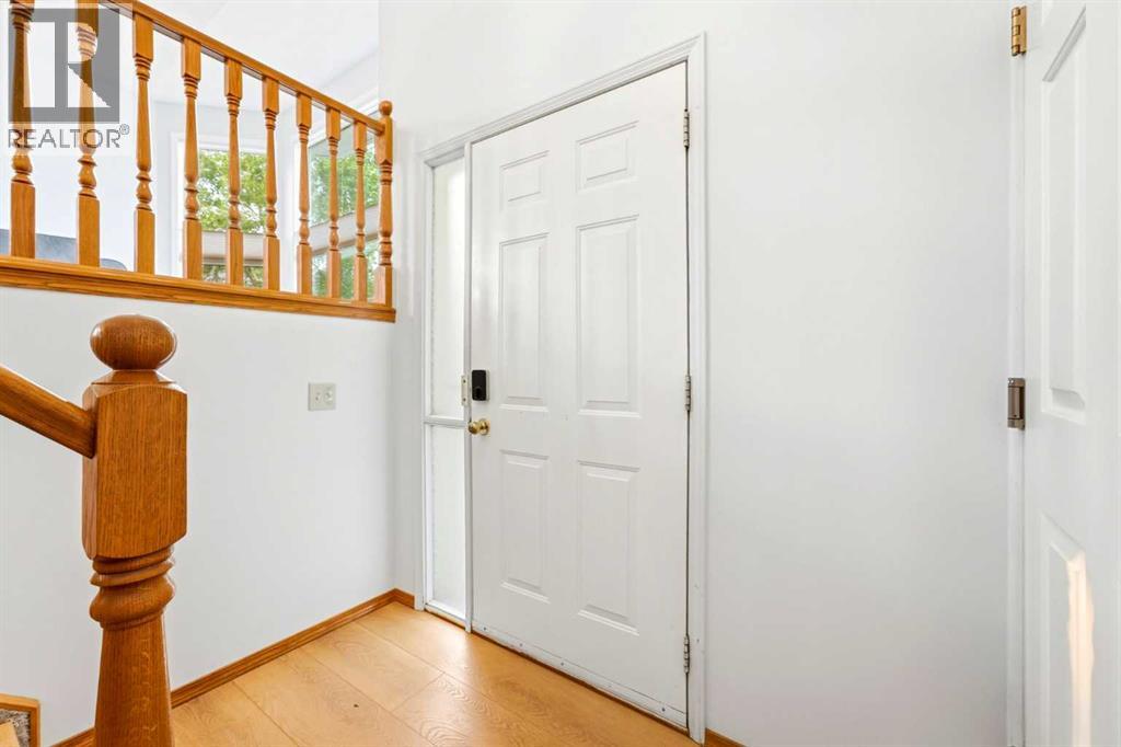 5 Sandpiper Gate NW